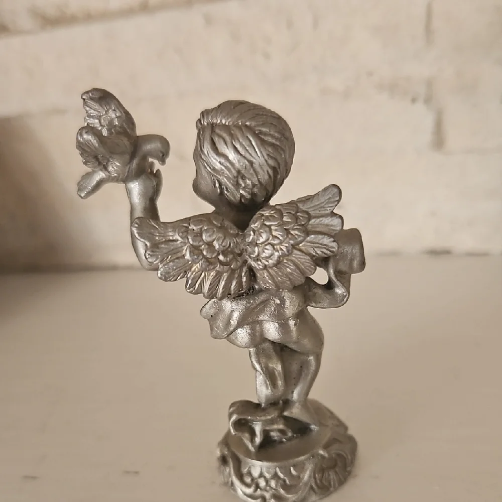 Vintage Pewter Cherub Angel Holding A Dove Figure. - Picture 2 of 12